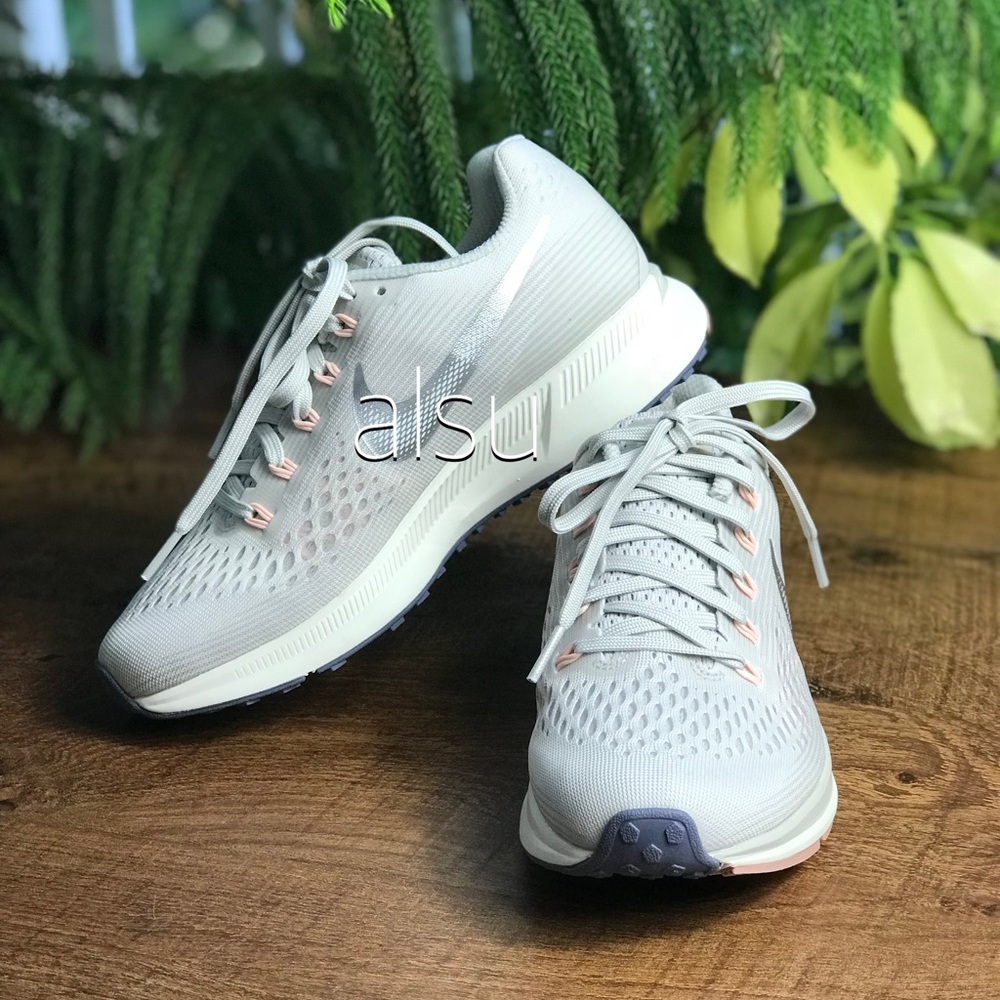 NWT Nike Air Zoom Pegasus 34 Pale Grey WMNS - Picture 2 of 6